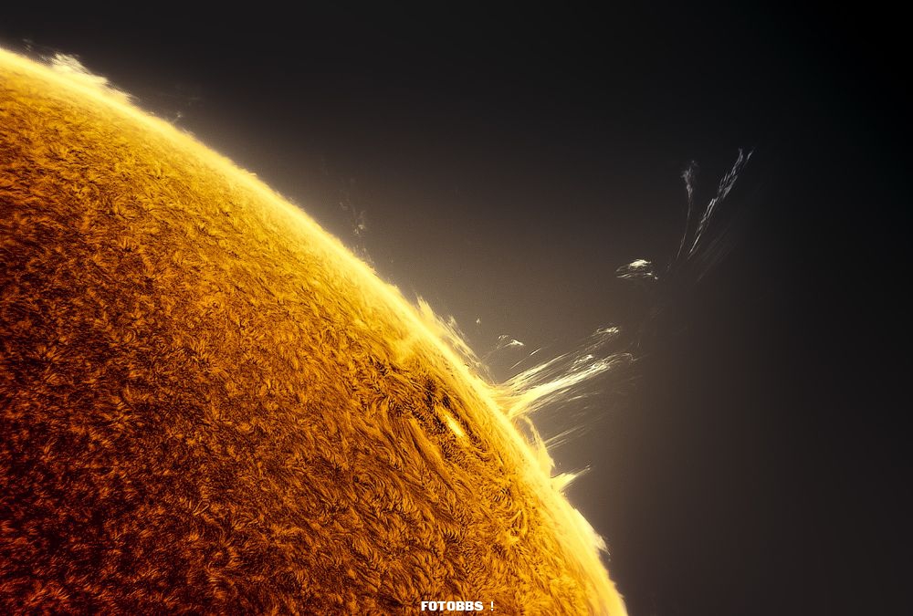 Our_Sun_Solar_Flare_X1_from_AR2994_in__Motion_.jpg